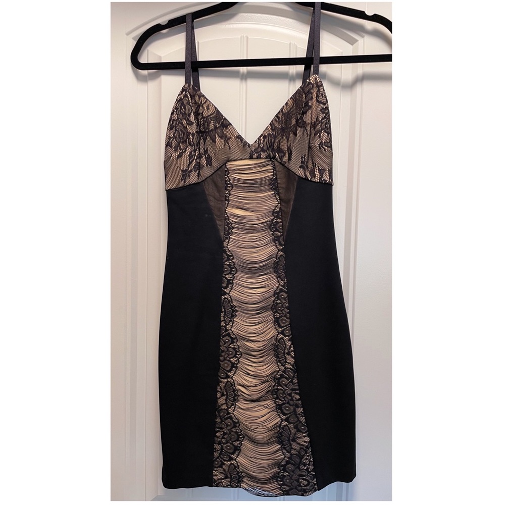 Bebe dress XS